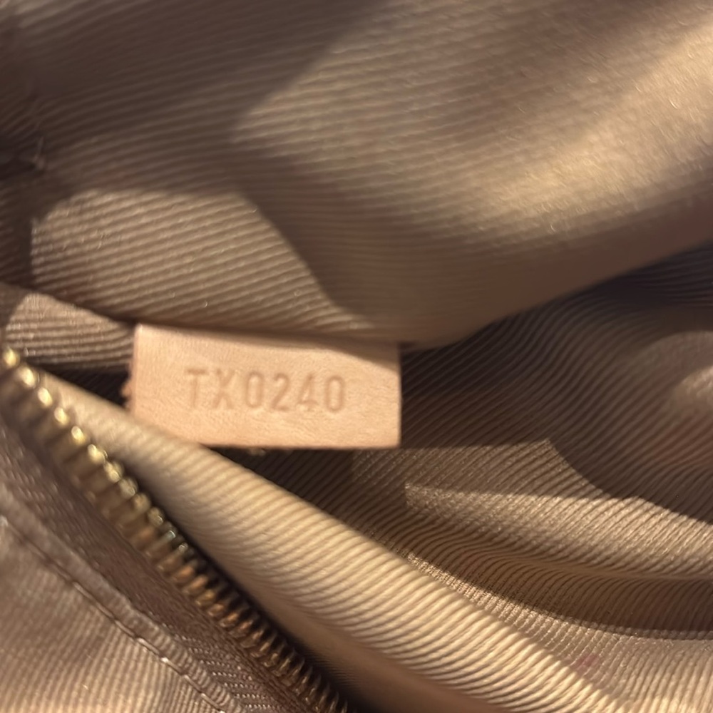 AUTHENTIC Louis Vuitton Dark Brown Monogram Graceful PM Shoulder Bag - Picture 12 of 13